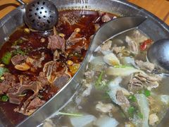 -大众跷脚牛肉馆·非遗传承单位(峨眉山店)