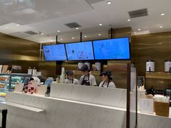 -奈雪的茶(湖滨银泰in77C区PRO店)