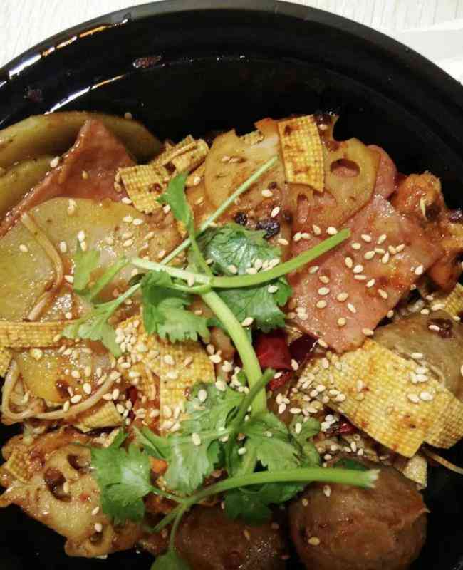 陈记麻辣香锅(石牌岭店)-"这家应该是做外卖做的比较多,上周点了一次.