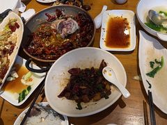 -隔壁老王·家常云南菜(花巷店)