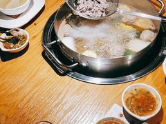 -海银海记潮汕牛肉火锅(新港中路海珠店)