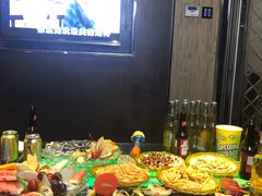 -GAGA主题量贩式KTV平价店(工大店)