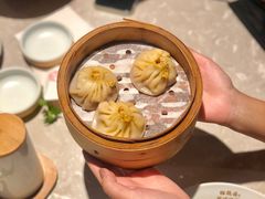 蟹粉汤包-松鹤面馆·古法焖肉面(观前店)