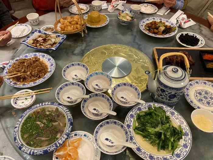 海碗居(蓝色港湾店)-"很喜欢这家店放在外面带棚的座位,但还是屋.