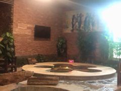 -泉城欧乐堡戏水湾艺术养生温泉