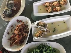 -四川小胡子海鲜(丁村万人海鲜广场店)