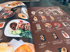 -Chom Cafe and Restaurant