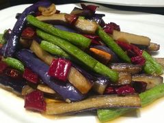 -河畔春天时尚餐厅