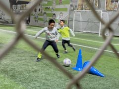 -飞梦少儿足球培训(塘桥校区)