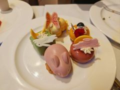 -广州万富希尔顿酒店-感趣自助餐厅·生蚝海鲜刺身