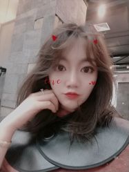 -FRIDAY星期五专业美发沙龙