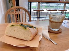 -Cafe Villa