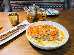 纳仁-盾亚新疆餐厅(松江万达广场店)