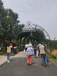 -季高兔窝窝亲子园(上海薰衣草公园店)