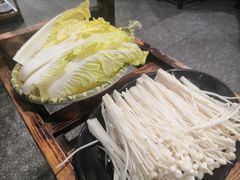 -乡土黄·鲜牛肉火锅·小龙虾(兴业街店)