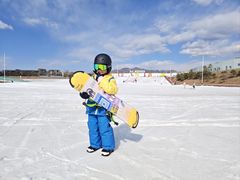 -华彬猛犸滑雪场