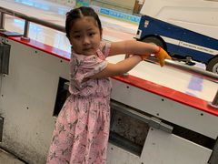 -成都冰纷万象滑冰场