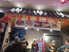 -爆炸头阿姨小四川正宗川味小吃(无任何分店)