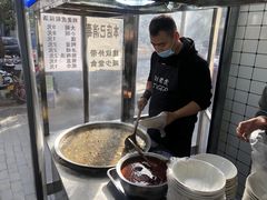 -刘老虎肉丸糊辣汤(总店)