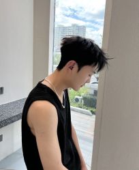 -海文先生国潮烫染男士理发馆