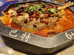 -巴特餐饮6加1音乐餐吧·新疆菜