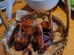 脆皮乳鸽-鼎記點心·醉鸡煲·打边炉(宝山店)