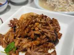 -梅飞酒家(名辉豪庭店)