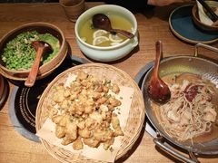 -吃饭皇帝大土家民族菜(正大广场店)