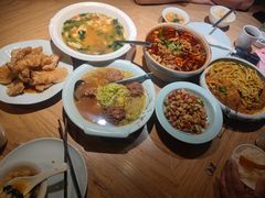-红樱桃·欢乐餐厅(太原里店)