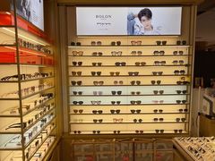 -爱视眸Eyeblling眼镜·依视路·蔡司镜片折扣店(百联南方商城购物中心)