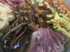 豪华松茸蒸三鲜-得意楼蒸菜馆