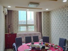 包厢-立群饭店(南内环街店)