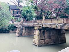 -汇龙潭