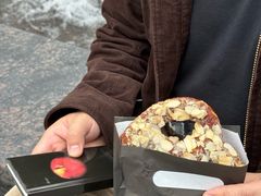 -HOT CRUSH趁热集合·现烤面包(环球港店)