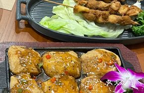 Black Pepper Tofu on Iron Plate