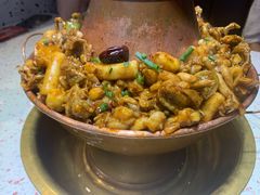 -老佛爷铜炉蛙锅(挂绿店)