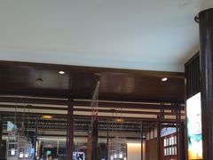 -阿瓦山寨·湘菜现炒·剁椒鱼头王(咸阳总店)