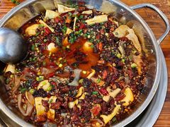 黑竹香鸡小锅-黑竹香鸡(营和巷店)