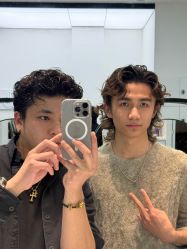 -梳蕾娜 HAIR SALON