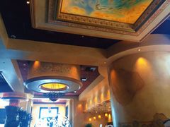 -The Cheesecake Factory(baldwin avenue)