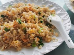 招牌海胆炒饭-七鲜渔港美食餐厅(巽寮湾海景店)