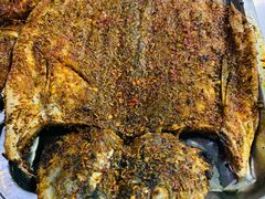 烤鱼-佰运猪蹄(高陵店)