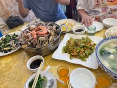 -鑫渔港海鲜本地菜·山海关浑锅(东戴河店)