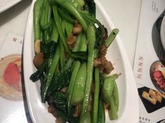 -新大咀港式茶餐厅(宝山万达店)