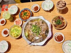 -谢老五跷脚牛肉·非遗传承店
