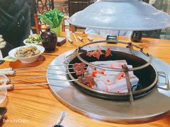 武松牛肉-炭虎子水浒烤肉(梦时代店)
