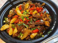 -堂瓦里·33年传统赣菜(第一街区店)