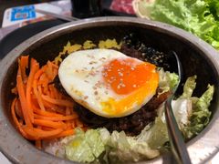 香辣牛肉石锅拌饭-花味烤肉·拌饭(庐阳万象汇店)