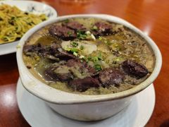 -老码头黑皮肘子锅包肉(文政街店)
