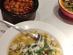 -万重锦·人文川菜馆(骡马市店)